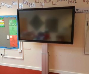 clevertouch interactive touchscreens